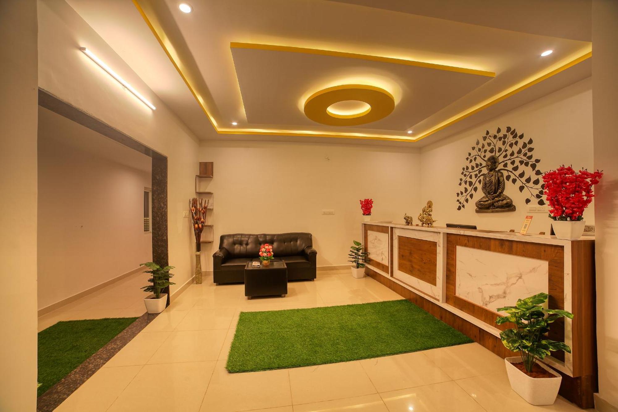 Visa Inn Hotel 4Kms From Airport L Free Airport Pickup & Drop 24X7 Devanahalli Buitenkant foto