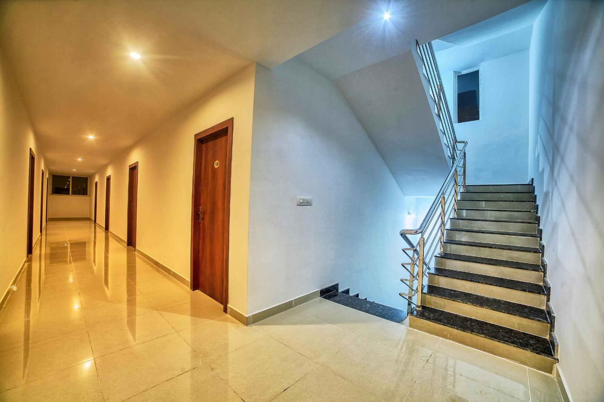 Visa Inn Hotel 4Kms From Airport L Free Airport Pickup & Drop 24X7 Devanahalli Buitenkant foto
